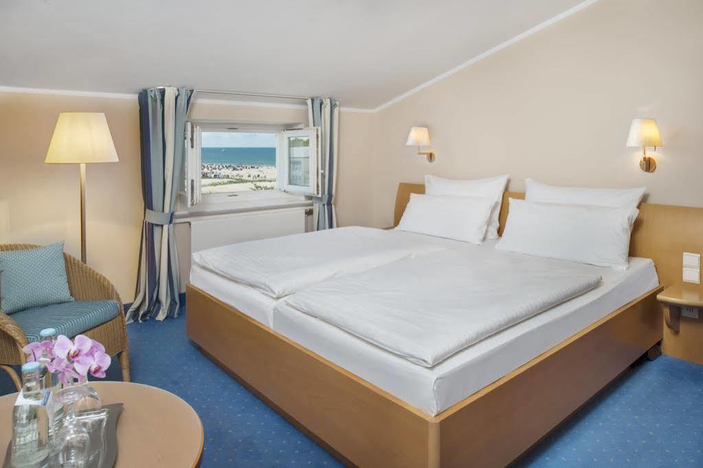 Hotel Am Leuchtturm Rostock Esterno foto